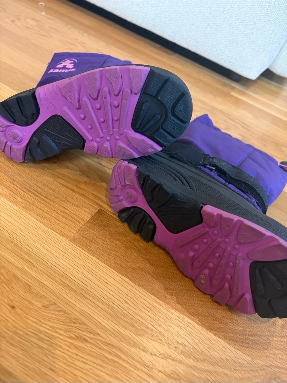 Kamik Kids Waterbug Boots size 2 like new